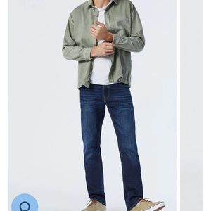 MAVI “Zach” Straight Leg Jean. Size 44 x 30.